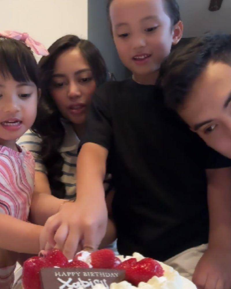 Instagram.com/rachelvennya